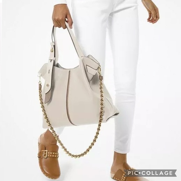 MICHAEL KORS DOWNTOWN ASTOR LEATHER SHOULDER BAG - Picture 3 of 10